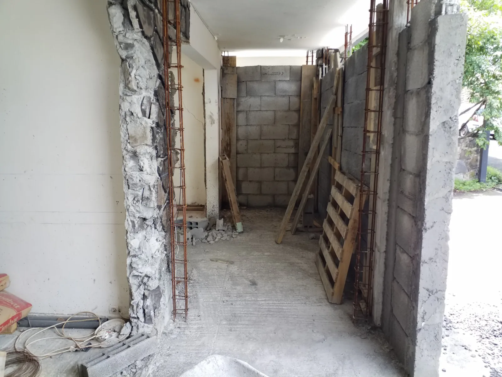 Travaux de maçonnerie — chantier réel, Mars 2018